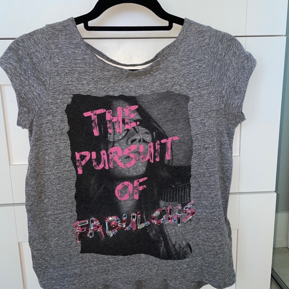 Guess Women’s Graphic Tee - Picture 3 of 5